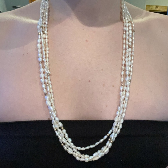 Assorted Luxury Necklaces - Picture 11 of 11